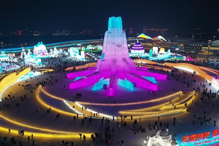 人氣爆棚！第26屆哈爾濱冰雪大世界開園